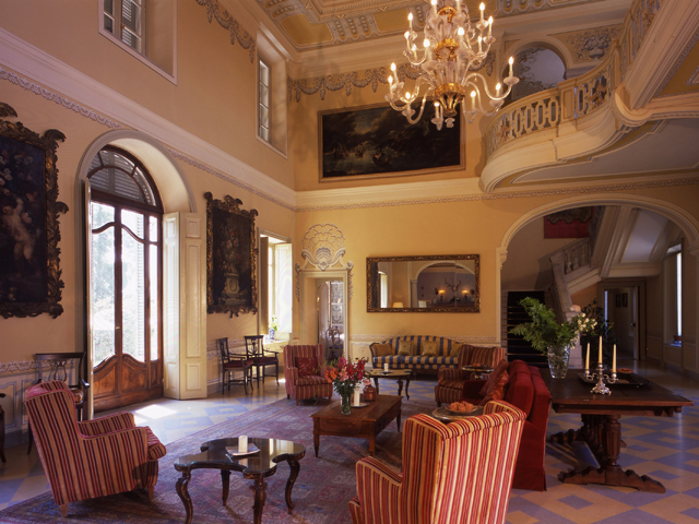 Villa-interni